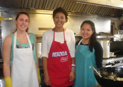 3 students volunteering